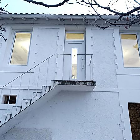 Cosy Bellamy Apartment อองกูแลม ภายนอก รูปภาพ