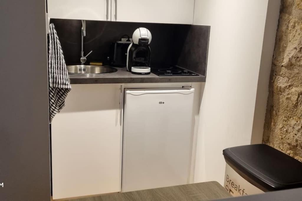 Cosy Bellamy Apartment อองกูแลม ภายนอก รูปภาพ